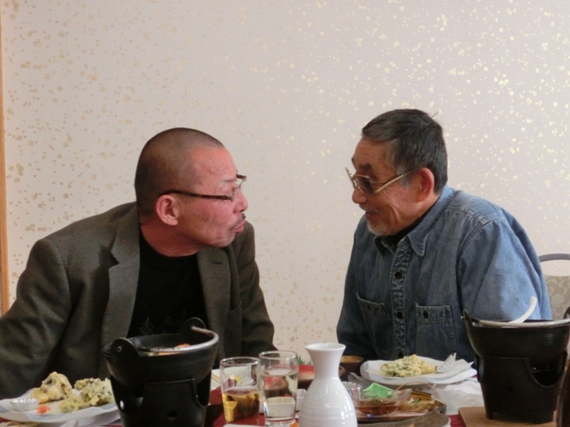 横山連合会長と岩崎さん